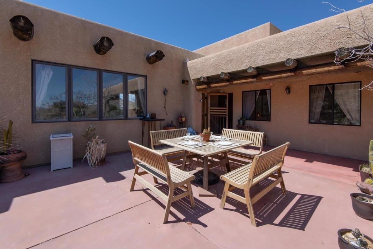 Renovated Lodge - Room 3 With Pool Access Joshua Tree Buitenkant foto